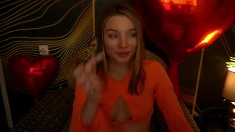 Danielle online show from February 19, 7:16 pm