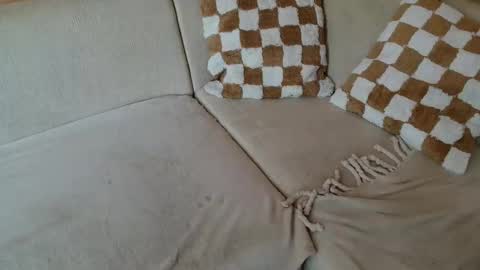 SnowTiger online show from September 25, 12:09 pm