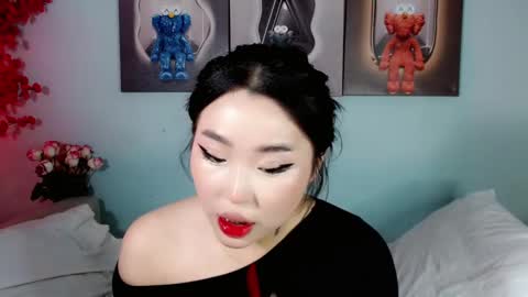 Snapshot of ichiben chatting on January 9, 11:47 am ichiben online show from January 9, 11:47 am