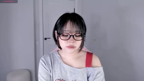 Hitomi   online show from February 27, 10:54 pm