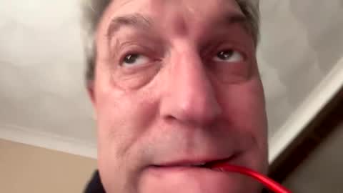 icums4u online show from October 23, 3:33 pm