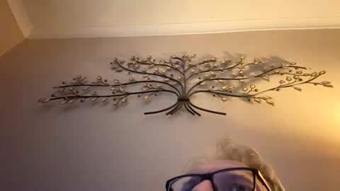 icums4u online show from January 6, 4:11 pm