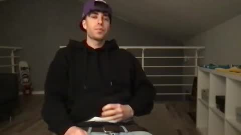 Snapshot of icyninesix chatting on January 28, 8:04 pm icyninesix online show from January 28, 8:04 pm