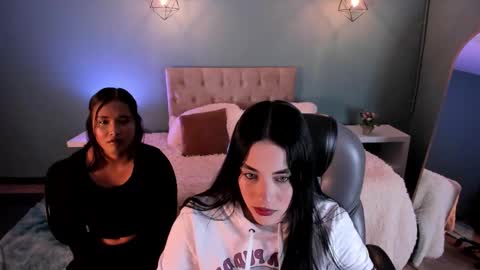 Icy online show from February 22, 2:45 am