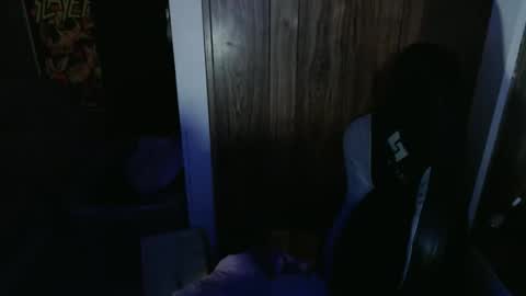 idamilliscent online show from May 11, 3:23 am