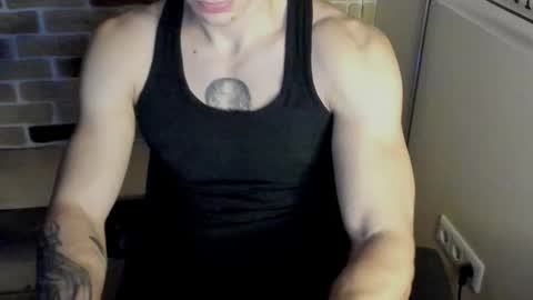 yo online show from November 17, 7:08 pm