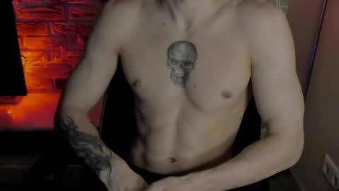 yo online show from April 16, 7:47 pm