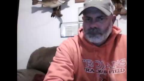 Snapshot of idkwhyidothis348732 chatting on January 21, 8:54 pm idkwhyidothis348732 online show from January 21, 8:54 pm