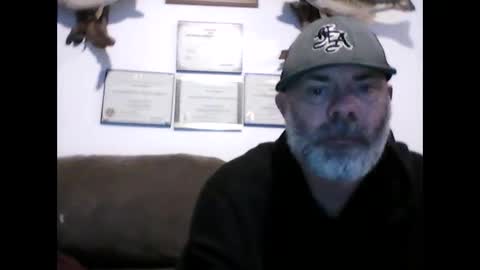 Snapshot of idkwhyidothis348732 chatting on February 2, 5:48 pm idkwhyidothis348732 online show from February 2, 5:48 pm