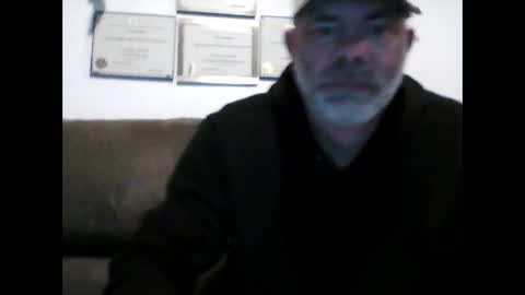 Snapshot of idkwhyidothis348732 chatting on February 19, 12:00 pm idkwhyidothis348732 online show from February 19, 12:00 pm