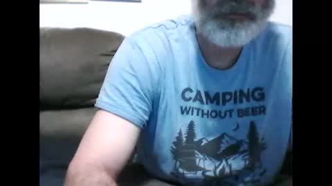 Snapshot of idkwhyidothis348732 chatting on November 11, 1:49 am idkwhyidothis348732 online show from November 11, 1:49 am