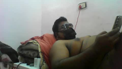 Snapshot of idontmind367890646 chatting on August 3, 5:39 am idontmind367890646 online show from August 3, 5:39 am