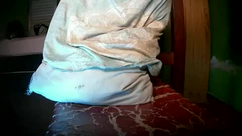 Nicolas online show from March 22, 9:23 am