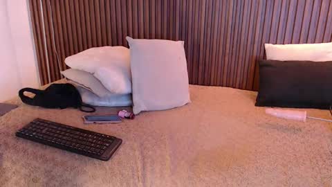 ifis online show from March 18, 9:51 pm