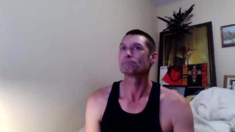 Snapshot of ifoundthegspot chatting on May 3, 1:17 pm Darthmark420 online show from May 3, 1:17 pm