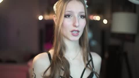 Snapshot of ihavenoideawhatowritehere chatting on January 10, 6:53 pm ihavenoideawhatowritehere online show from January 10, 6:53 pm