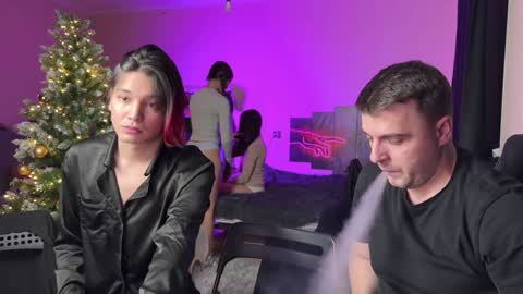 Julia and Mira online show from December 25, 3:17 pm