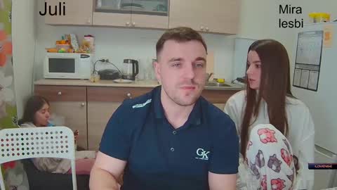 Julia and Mira online show from January 12, 3:36 pm