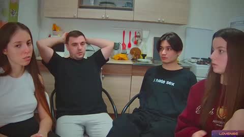 Julia and Mira online show from January 27, 6:31 pm