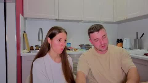 Julia and Mira online show from September 25, 5:05 pm