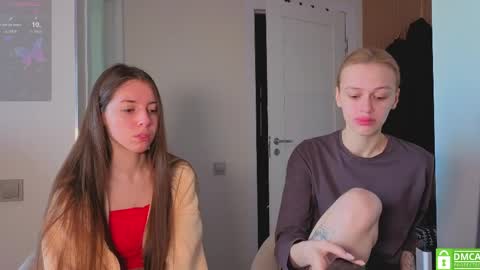 Julia and Mira online show from April 6, 6:14 am