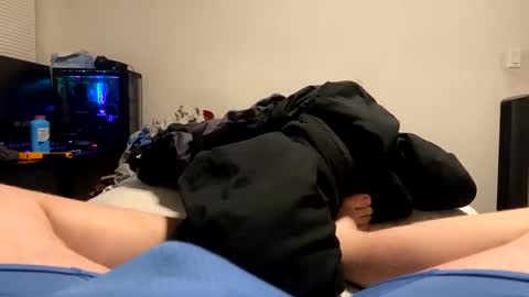 Snapshot of iheartpawgs69 chatting on February 19, 3:50 am iheartpawgs69 online show from February 19, 3:50 am