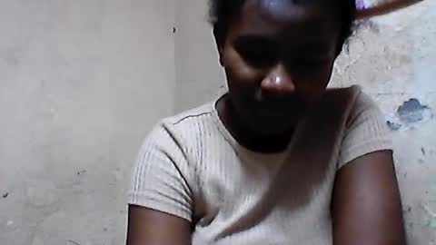 iiiirasoa online show from June 18, 9:25 am