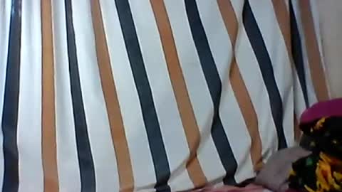 iiiirasoa online show from July 20, 5:04 pm