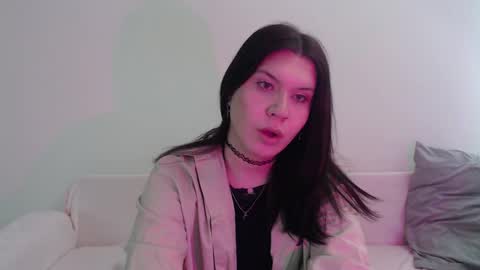 Vella online show from October 1, 9:37 am