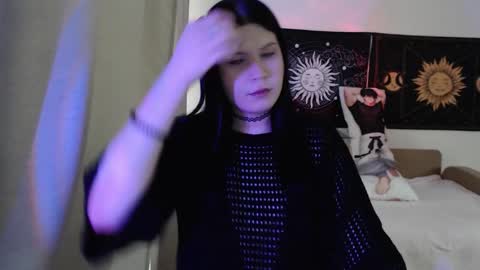 Vella online show from March 18, 9:23 am