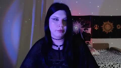 Vella online show from June 19, 7:28 pm