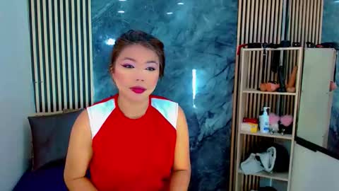 iisalombardi online show from November 11, 3:50 am