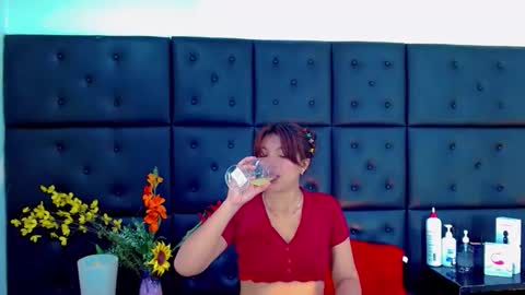 Snapshot of iisalombardi chatting on February 11, 3:55 am iisalombardi online show from February 11, 3:55 am