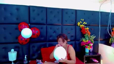 Snapshot of iisalombardi chatting on February 15, 2:41 am iisalombardi online show from February 15, 2:41 am