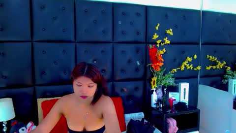 Snapshot of iisalombardi chatting on February 26, 4:06 pm iisalombardi online show from February 26, 4:06 pm