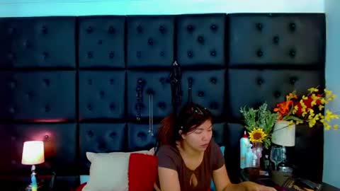 Snapshot of iisalombardi chatting on June 17, 2:47 am iisalombardi online show from June 17, 2:47 am
