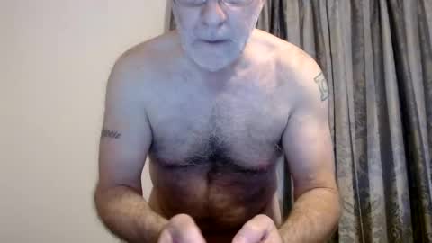 Snapshot of ijjordan chatting on December 14, 8:18 pm IJJordan online show from December 14, 8:18 pm