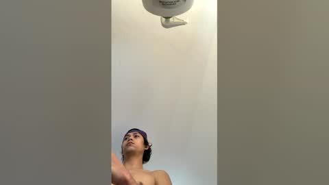 ikaikagora00 online show from February 18, 3:19 pm