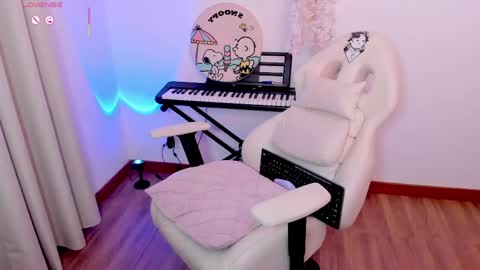 Snapshot of iki_mei chatting on May 27, 1:57 am Maria online show from May 27, 1:57 am