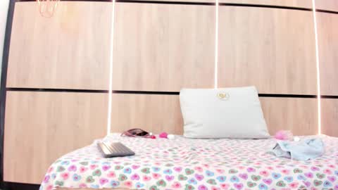 ikia lopez online show from March 11, 11:27 am