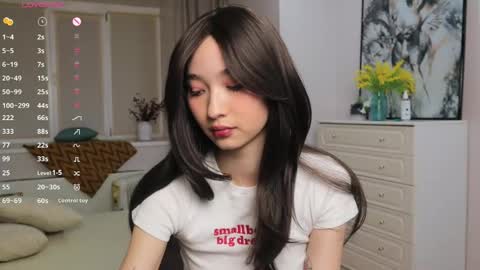 Im Miki online show from April 18, 4:22 pm