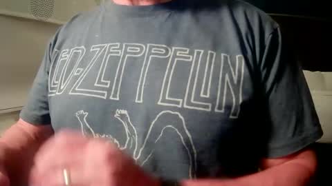 il_undercover online show from February 25, 1:59 am