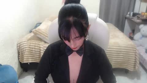 Snapshot of ilairahot chatting on April 10, 8:24 pm Ilaira online show from April 10, 8:24 pm