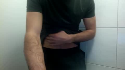 Snapshot of ilcaponero chatting on March 23, 11:53 pm ilcaponero online show from March 23, 11:53 pm