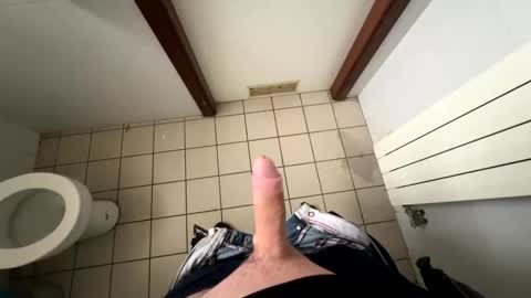 Snapshot of ilconte81 chatting on January 25, 10:51 am ilconte81 online show from January 25, 10:51 am