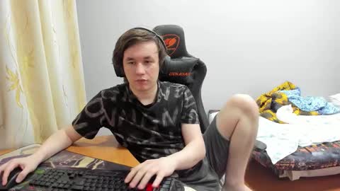 iliaskris online show from September 24, 10:02 pm