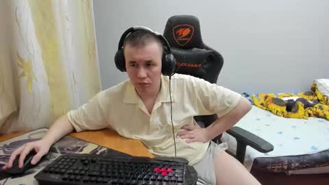 iliaskris online show from October 4, 5:33 pm