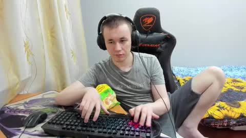 iliaskris online show from October 16, 2:07 pm