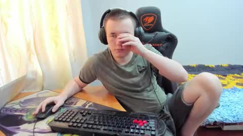 iliaskris online show from October 20, 6:14 am