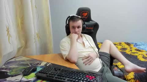 iliaskris online show from November 1, 5:37 pm